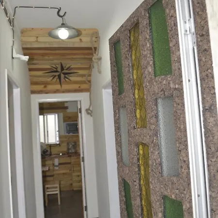 Os Piratas Inn Charneca (Setubal)