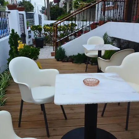 Inn Os Piratas Charneca (Setubal)