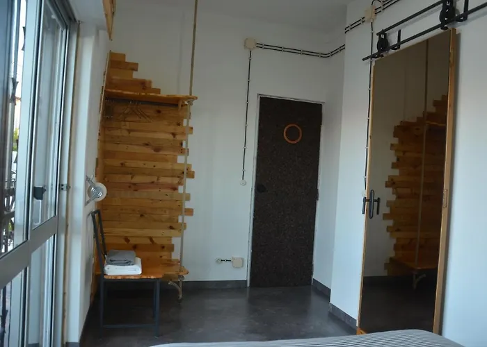 Os Piratas بيت ريفي تشارنكه