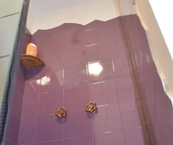 Os Piratas تشارنكه