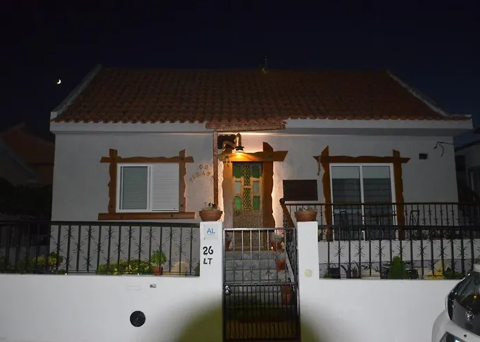 Os Piratas بيت ريفي